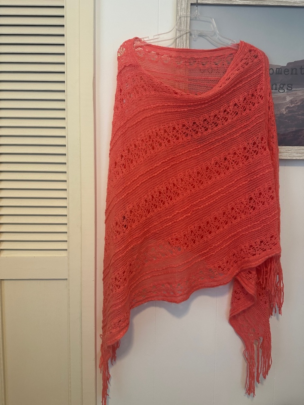 NWT Cruise Club Crochet Fringe Poncho in Coral